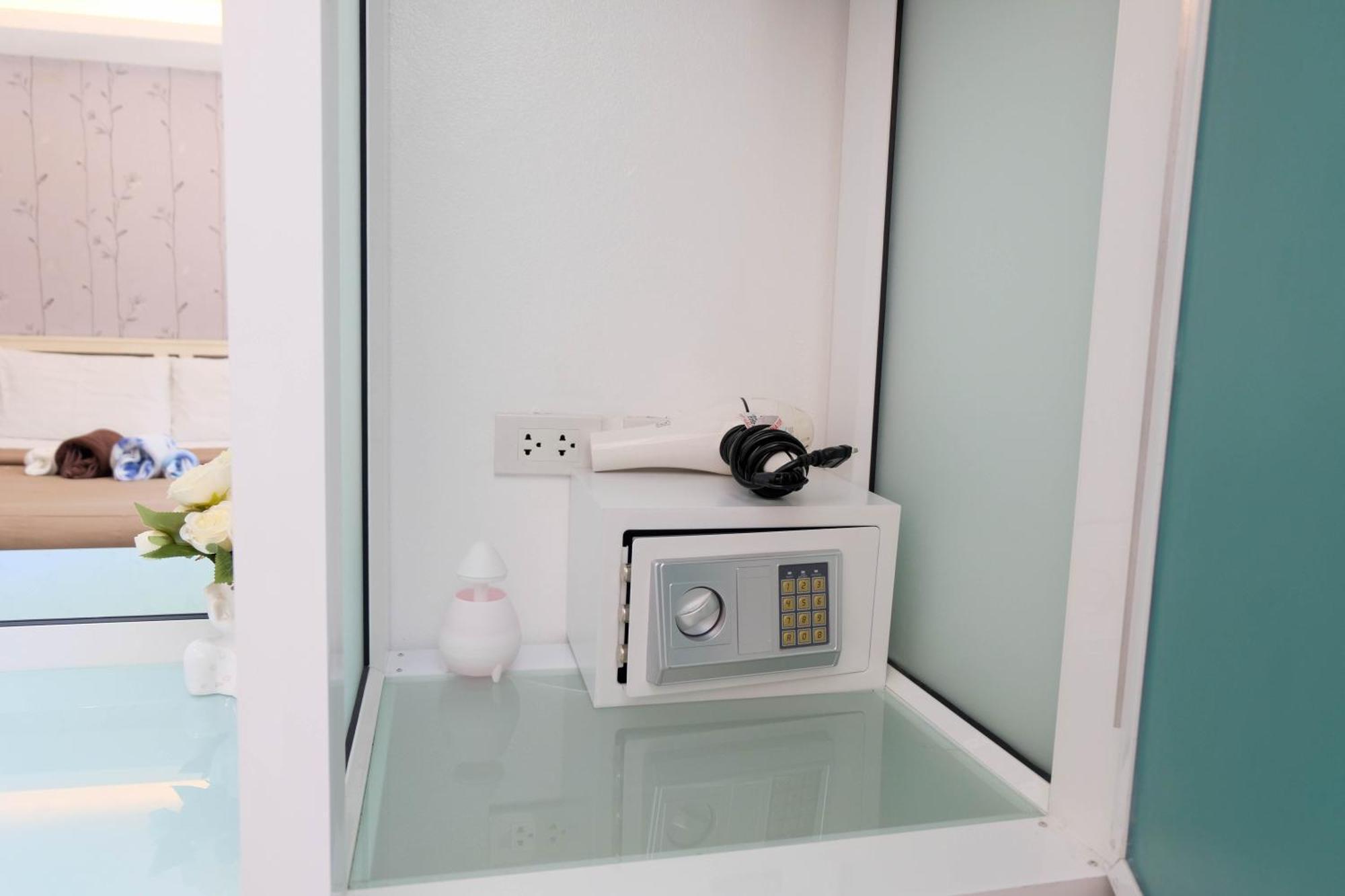 Baanpoon Apartment チャウエン エクステリア 写真