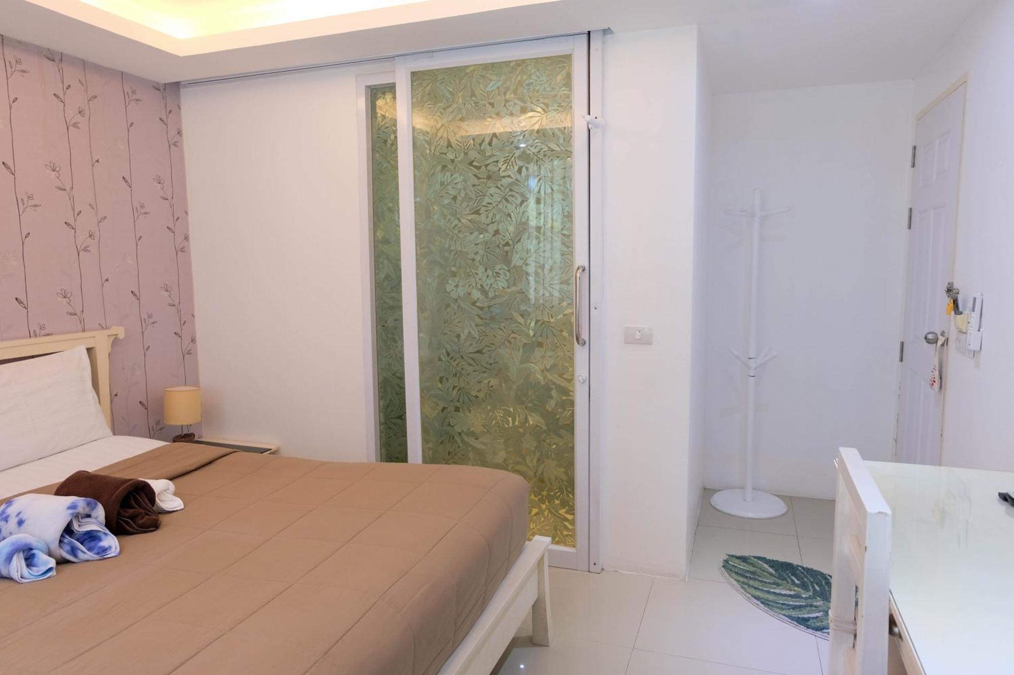 Baanpoon Apartment チャウエン エクステリア 写真
