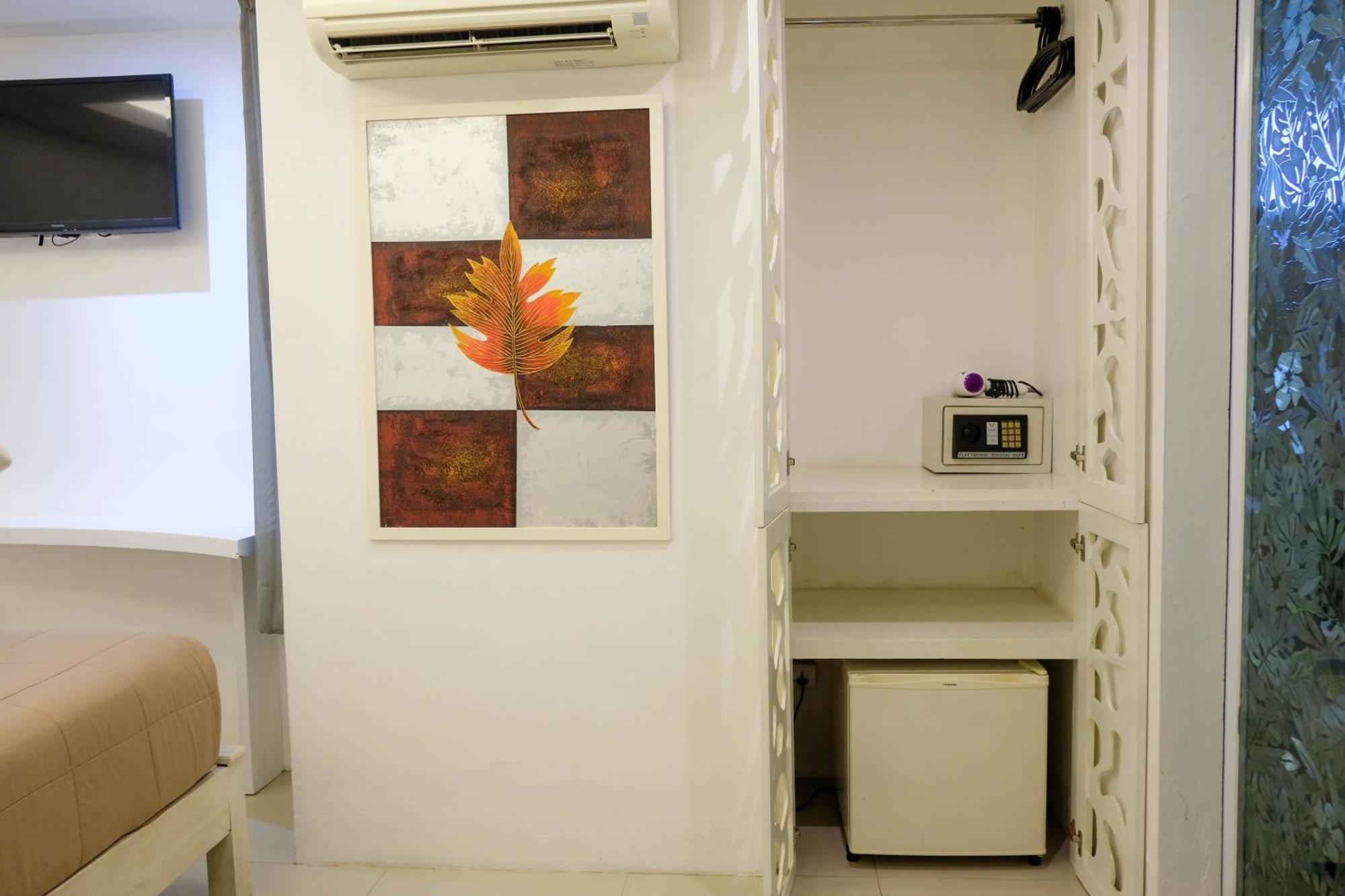 Baanpoon Apartment チャウエン エクステリア 写真